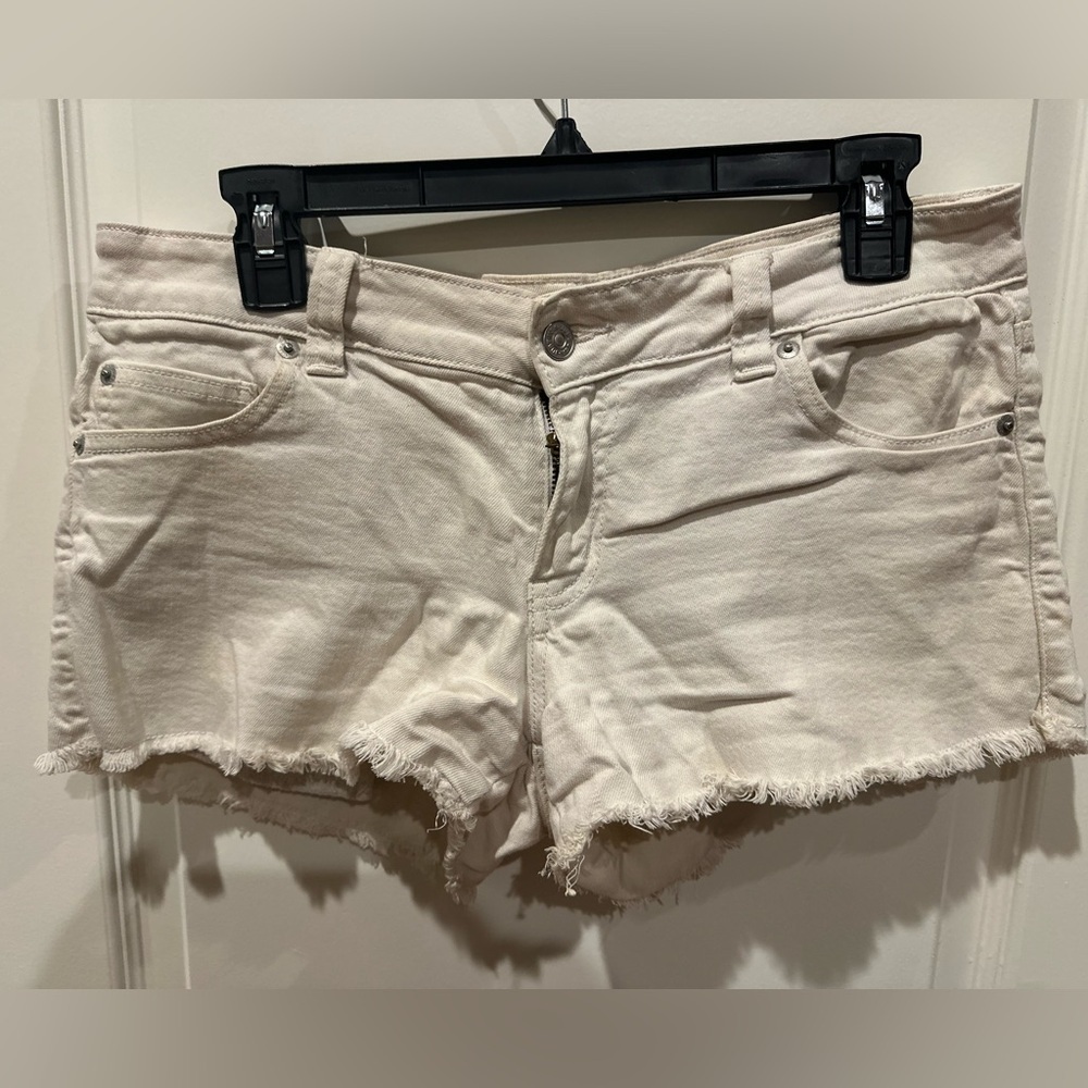 Size L Just USA black label stretch ivory